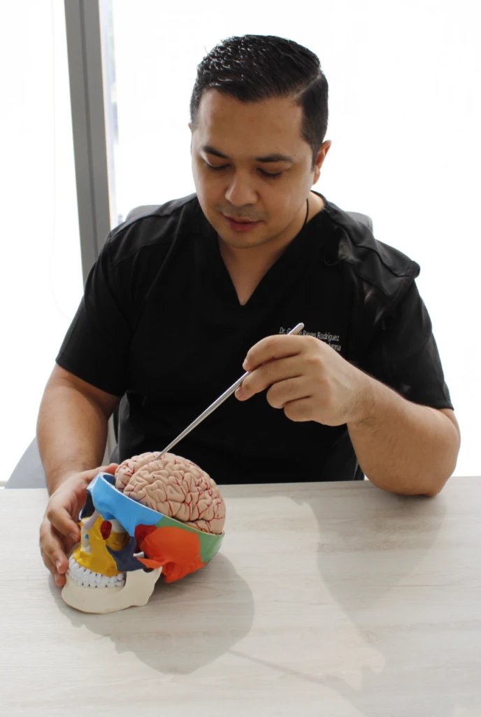 Dr. Gerson Reyes